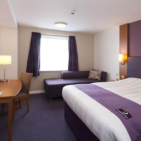 Premier Inn Swanley Extérieur photo