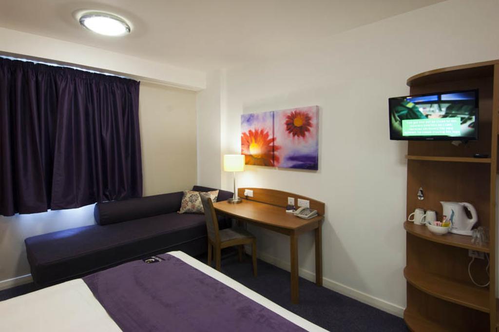 Premier Inn Swanley Extérieur photo