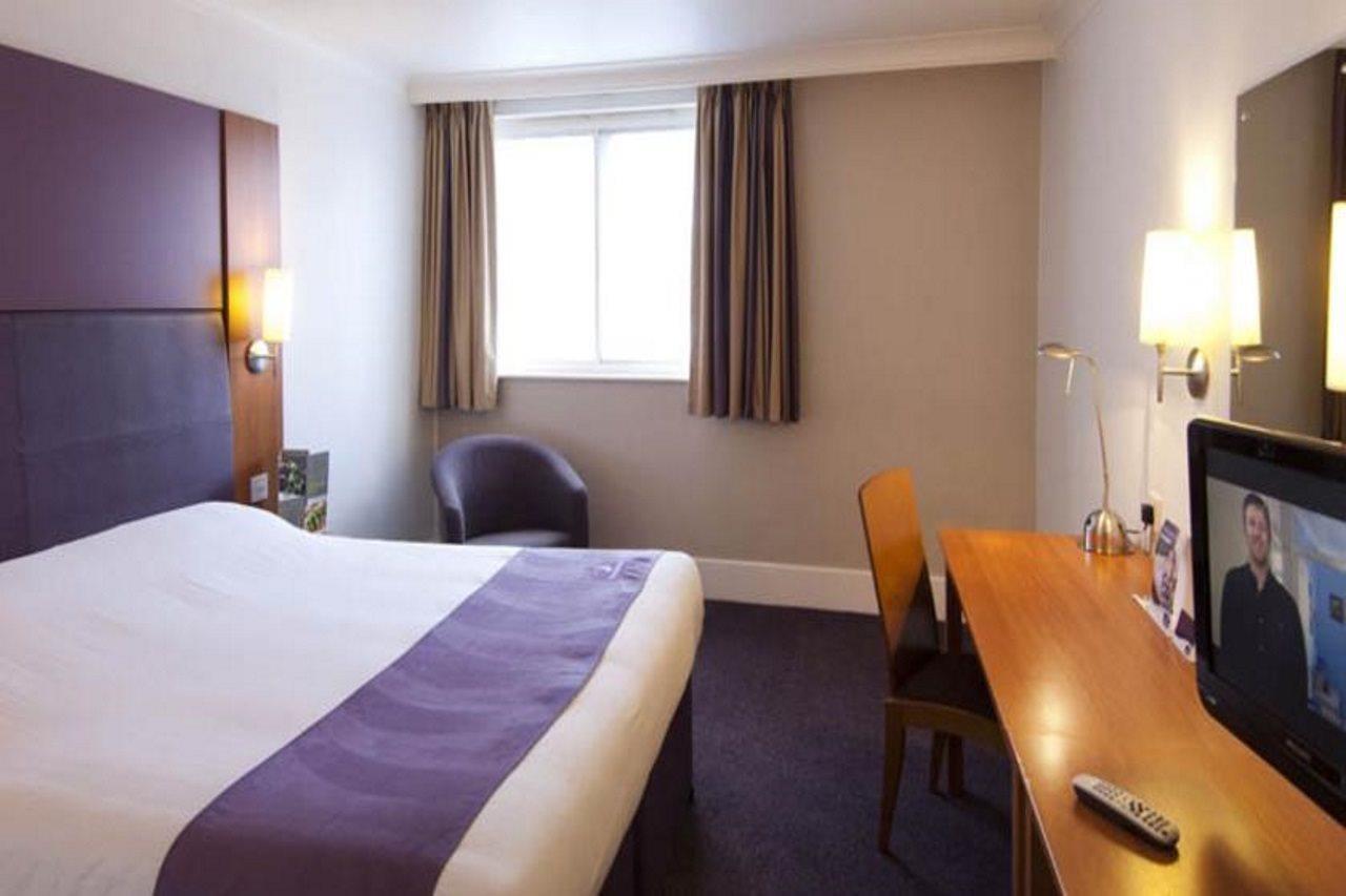 Premier Inn Swanley Extérieur photo