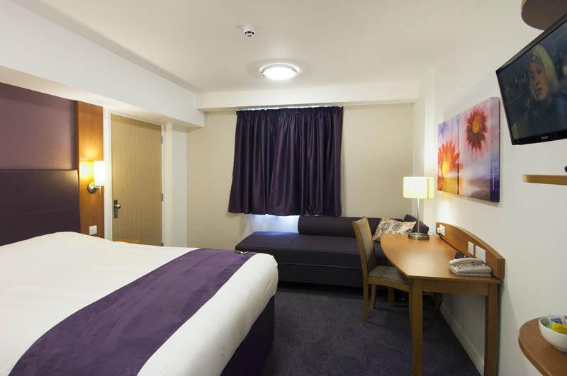 Premier Inn Swanley Extérieur photo